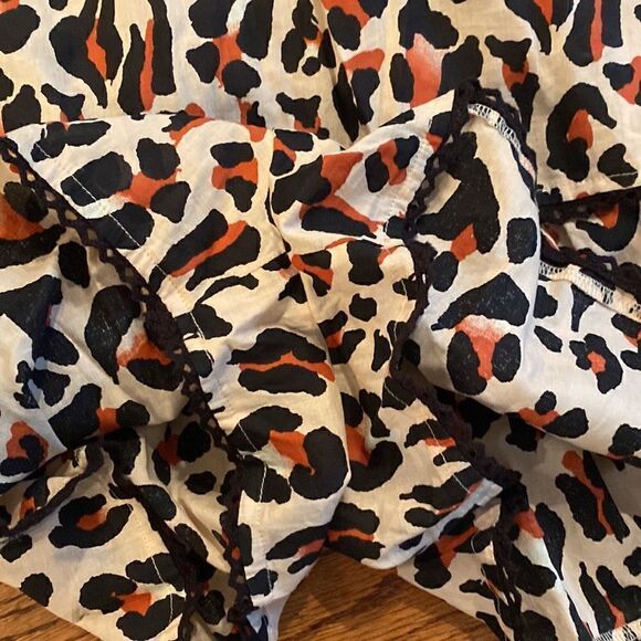 Urban Outfitters Leopard Romper   - Picture 5 of 5